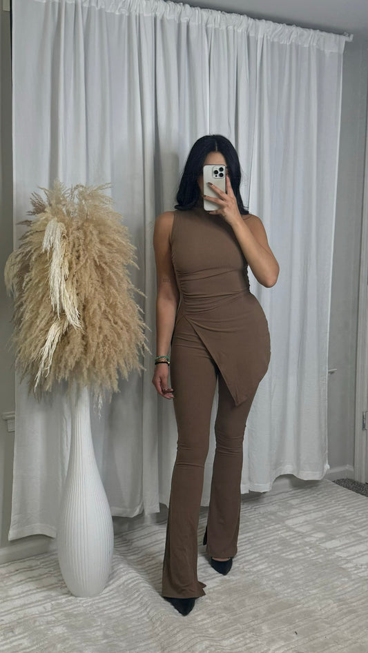 Taupe 2 Piece Set